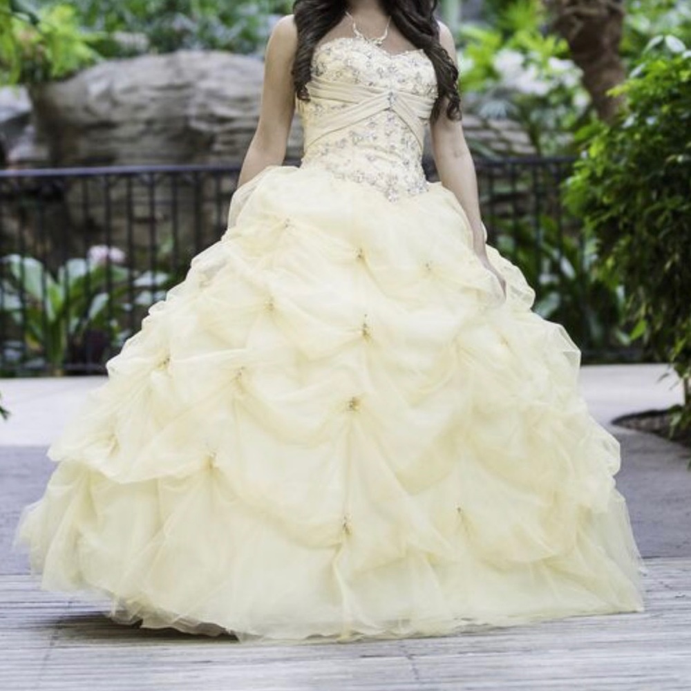 Sweet 16 dress
